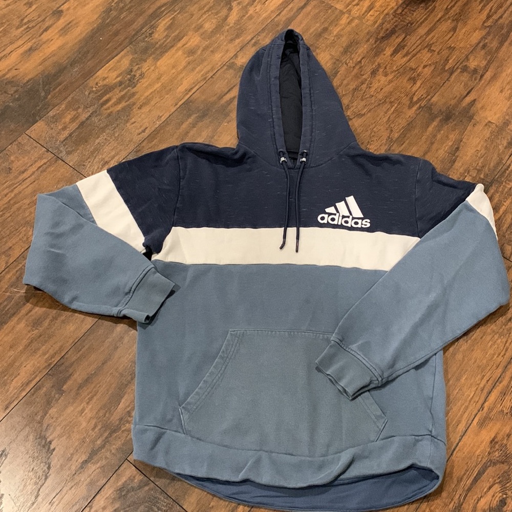 Adidas Hoodie sweatshirt, long sleeves front pocket